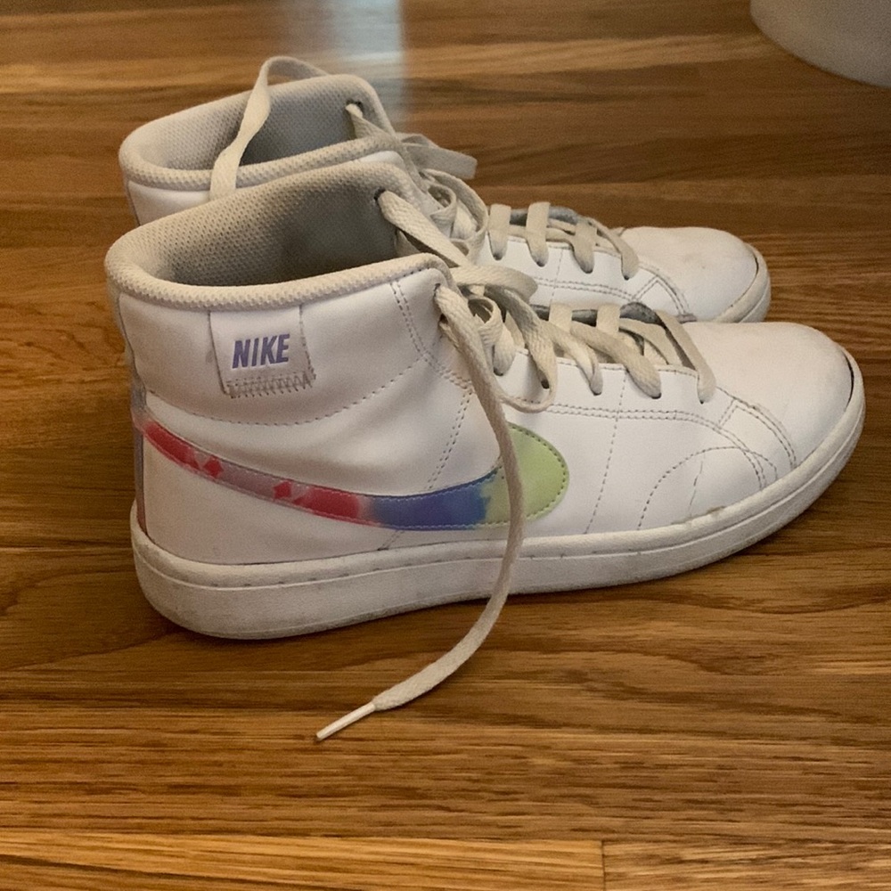 Nike blazers size 7 woman’s